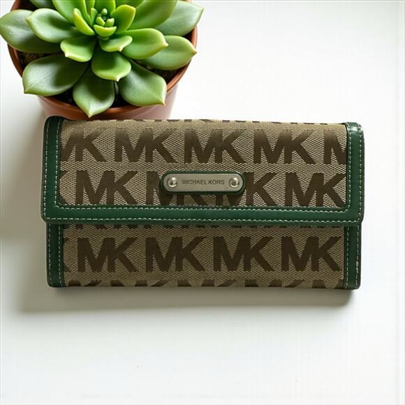 Michael Kors Monogram Green Trim Canvas Leather Wallet Clutch 7”x4” - Picture 1 of 15